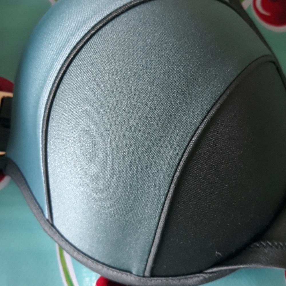 Target Bikini Top - Picture 2 of 3